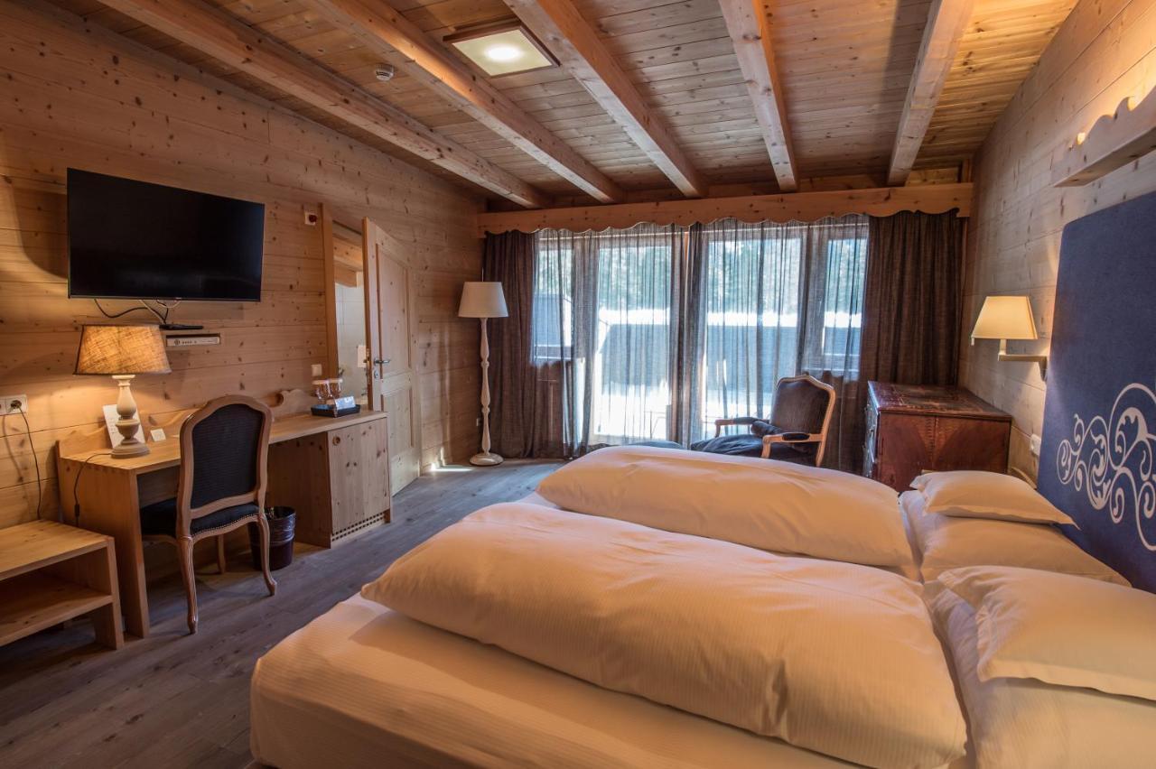 Hotel Ciasa Salares