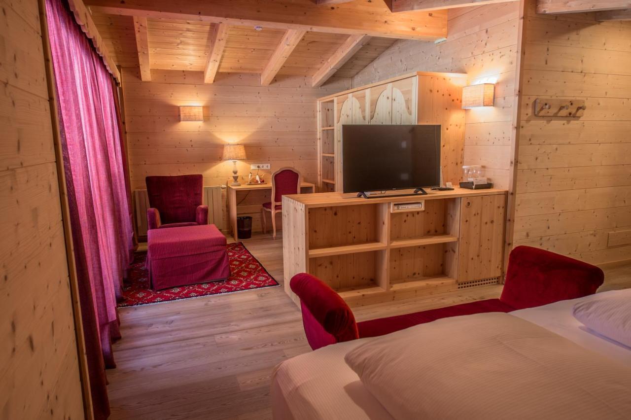 Hotel Ciasa Salares