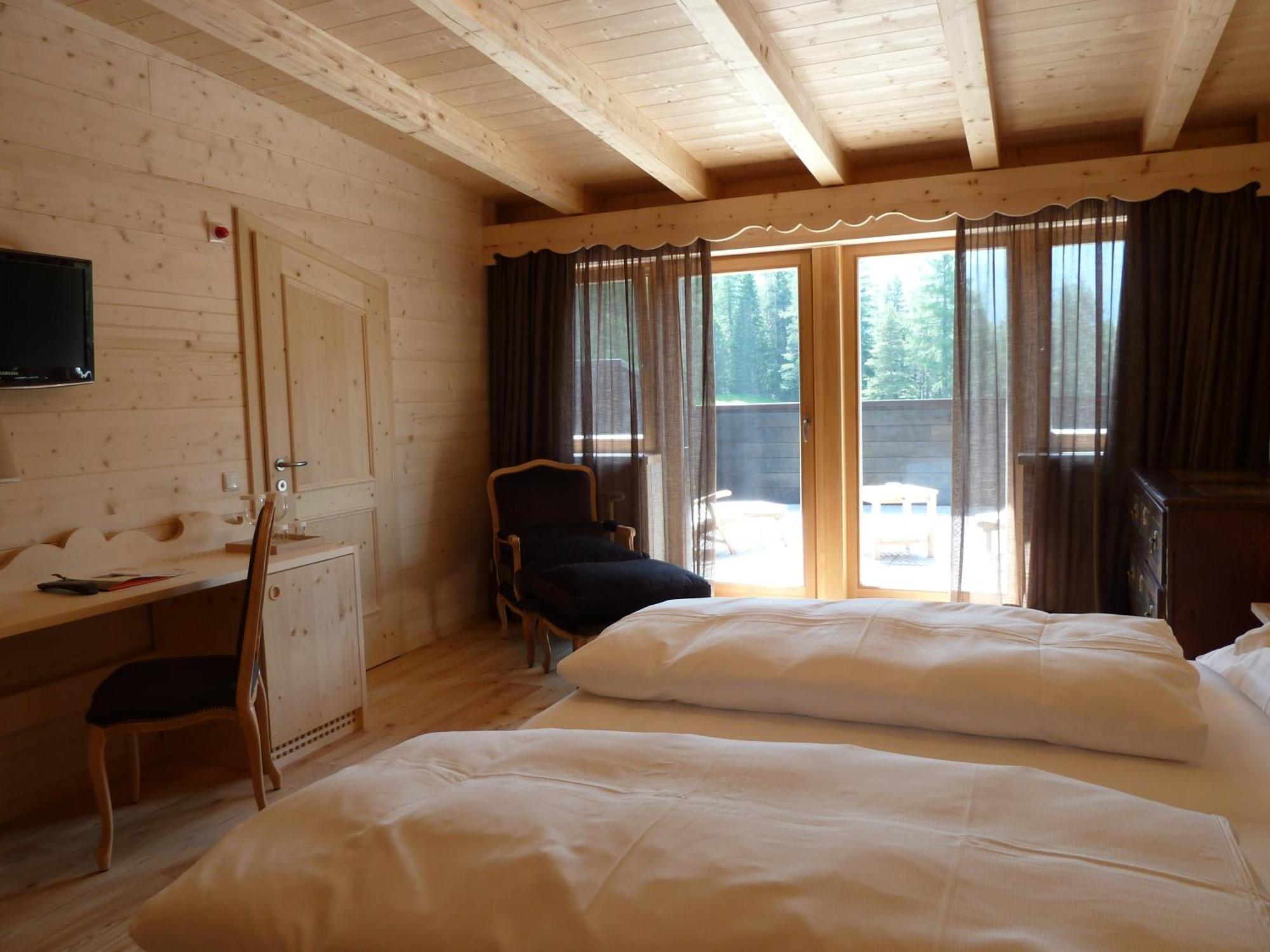 Ciasa Salares 4* San Cassiano (Badia)